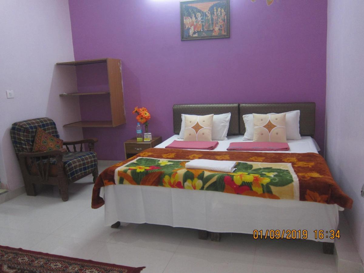 Kedar Guest House -Feel At Home Varanasi Bagian luar foto