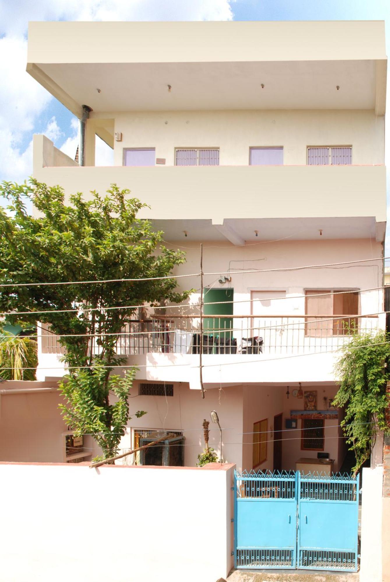 Kedar Guest House -Feel At Home Varanasi Bagian luar foto